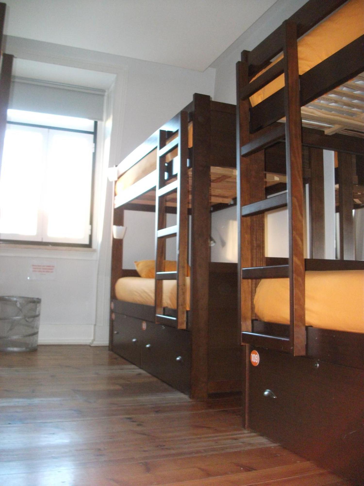 Lisb'On Hostel Lisboa Værelse billede
